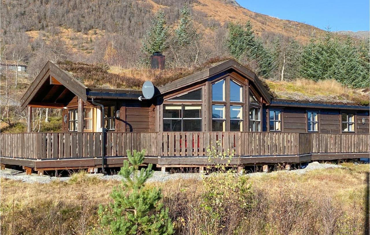 Nice Home In Straumgjerde With Wifi Brunstad Ngoại thất bức ảnh